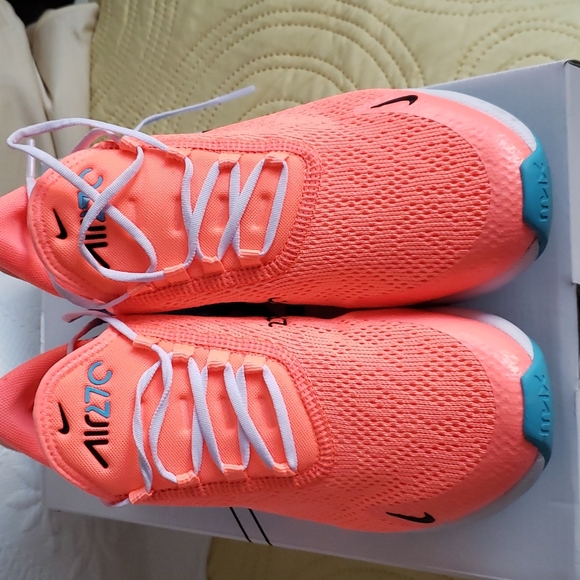 Shoes - Picture 4 of 5